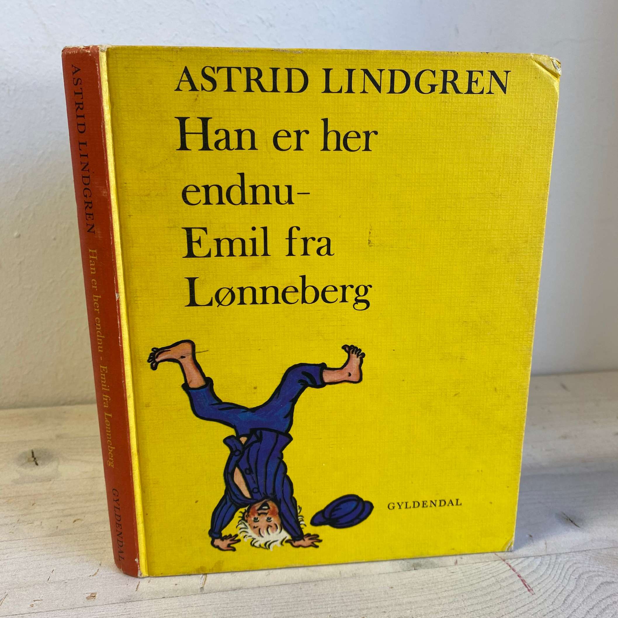 Astrid Lindgren - Han Er Her Endnu: Emil Fra Lønneberg | Køb Brugt Her ...