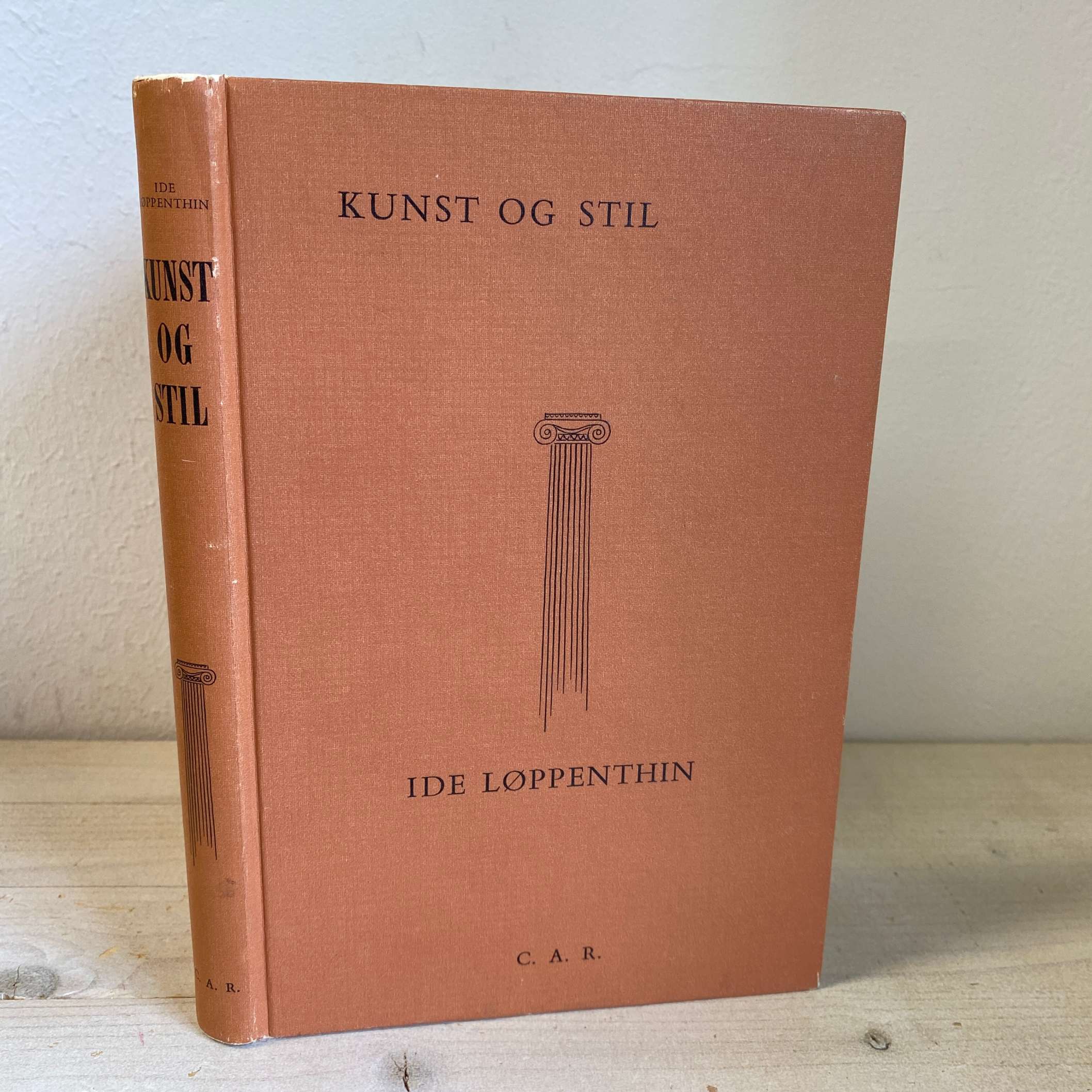 Ide Løppenthin - Kunst og stil: Introduktion til europæisk kunsthistorie