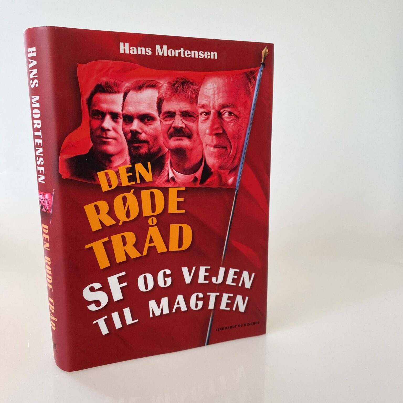 Hans Mortensen: Den røde tråd - SF og vejen til magten | Køb brugt her ...