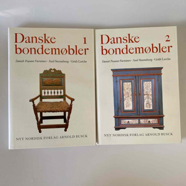 Axel Steensberg og Grith Lerche: Danske bondemøbler. Bind 1-2