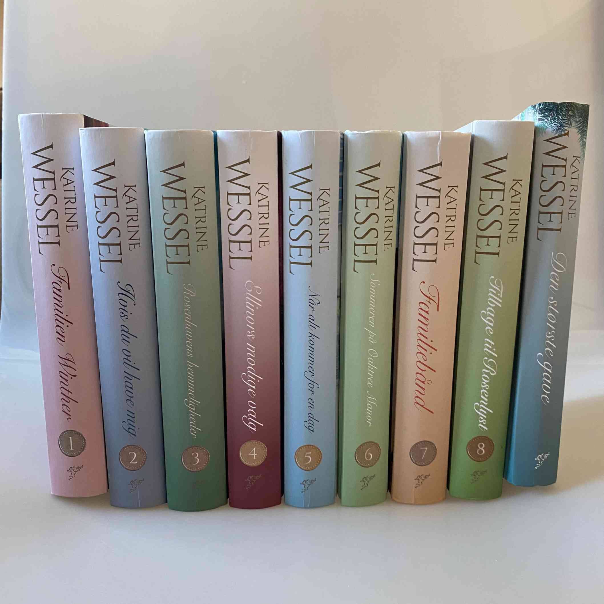 Katrine Wessel: Familien Winther - bind 1-8 + ekstrabind - Billede 2