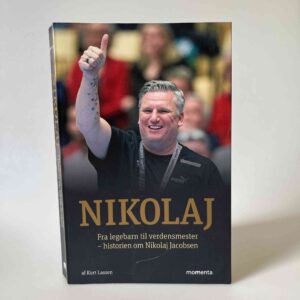 Kurt Lassen: Nikolaj - fra legebarn til verdensmester - historien om Nikolaj Jacobsen