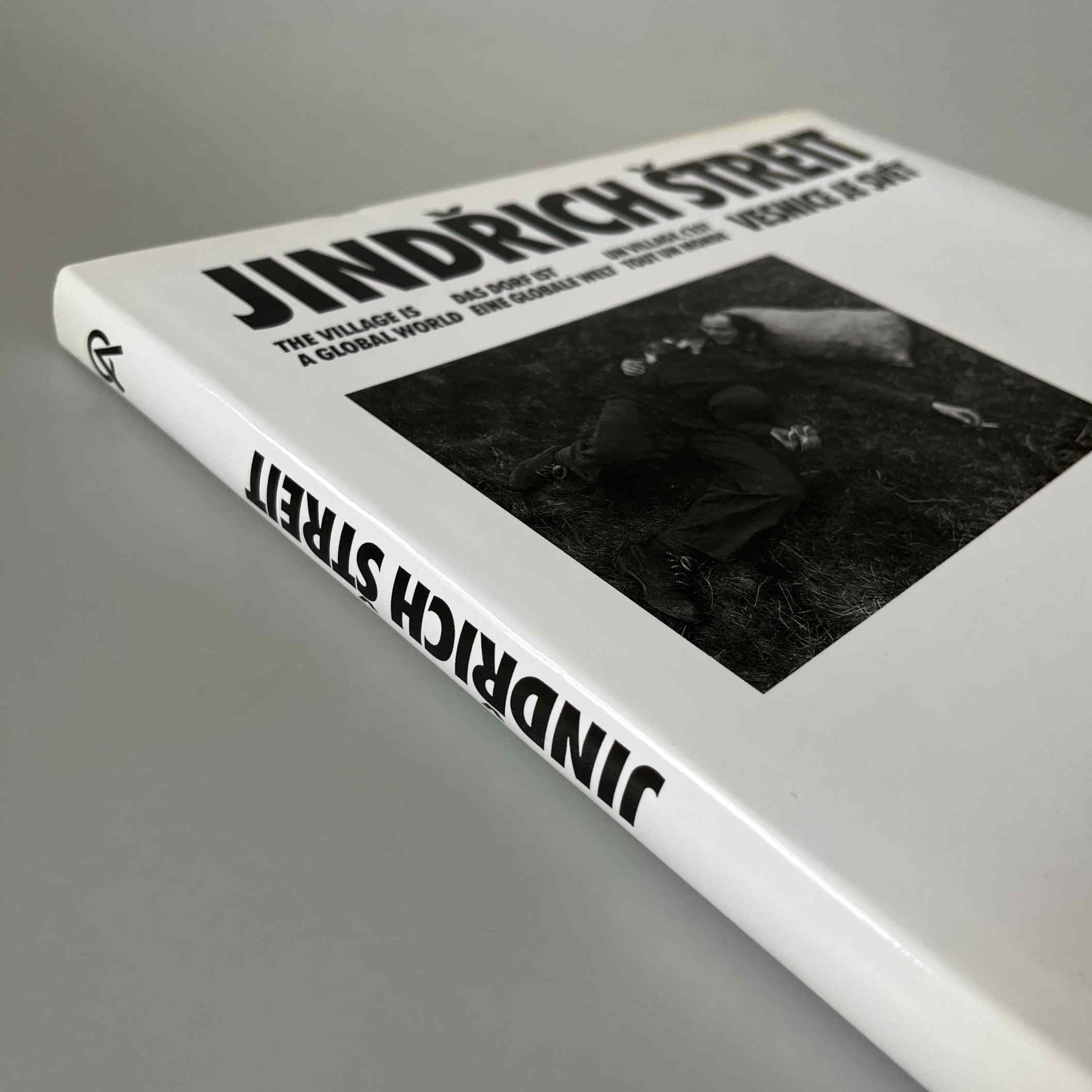 Jindrich Streit - The Village Is a Global World - flere sprog - Billede 2