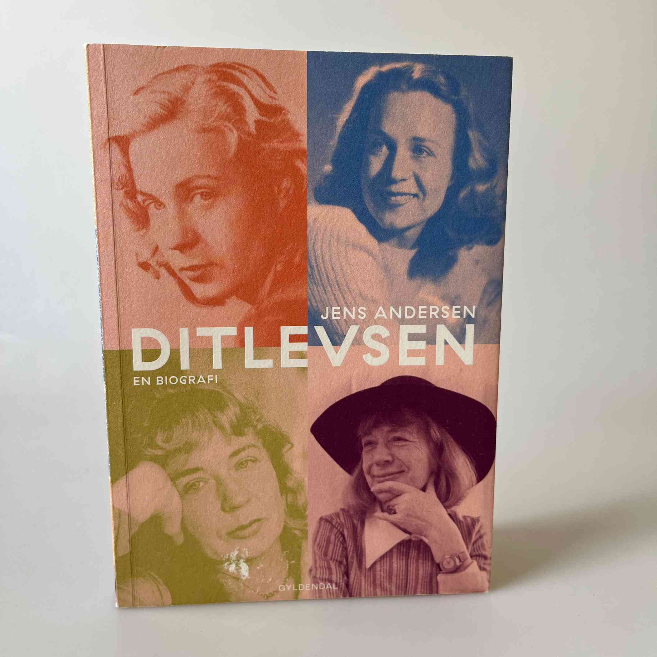 Jens Andersen: Ditlevsen - En Biografi | Køb Brugt Her - BogGaragen.dk