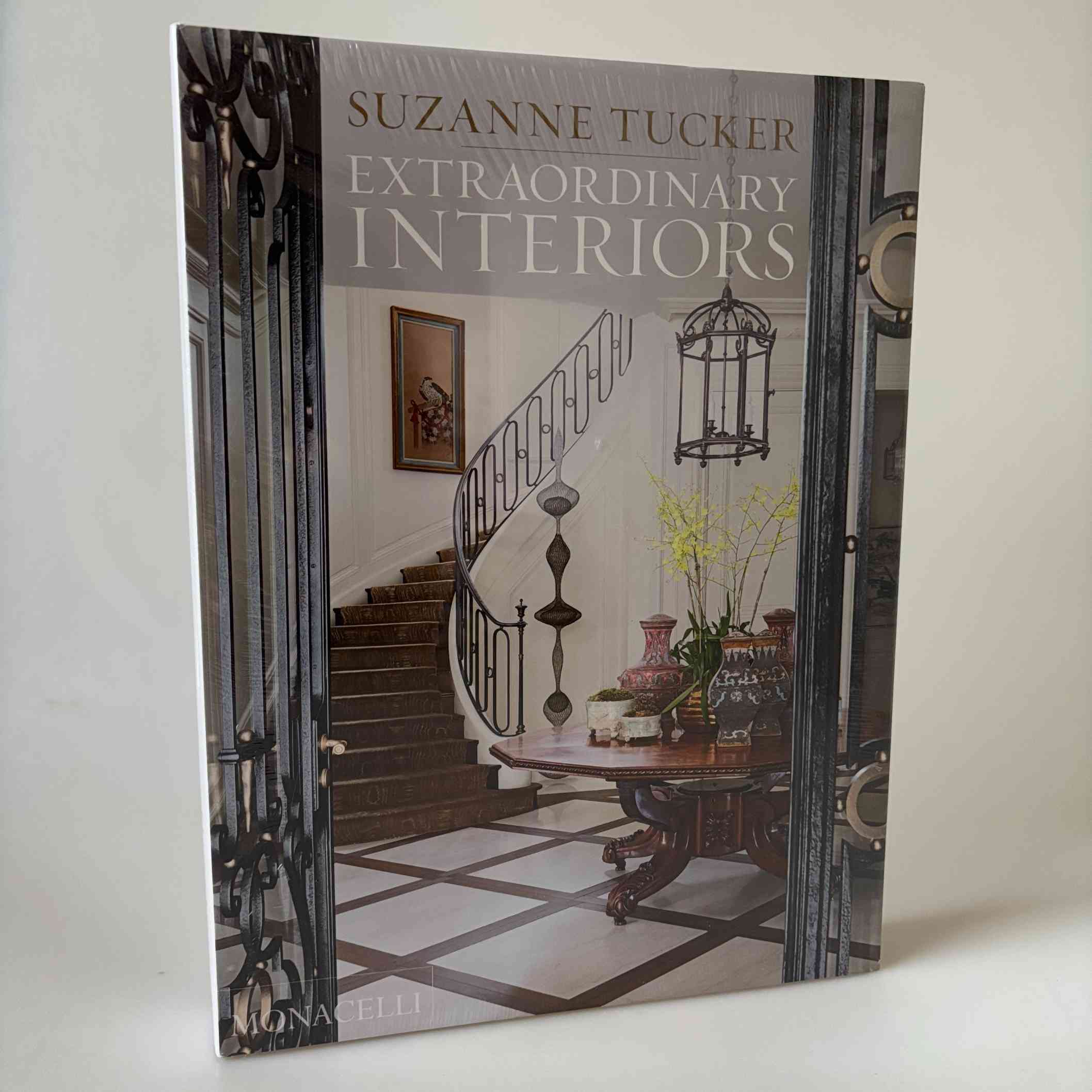Suzanne Tucker: Extraordinary Interiors