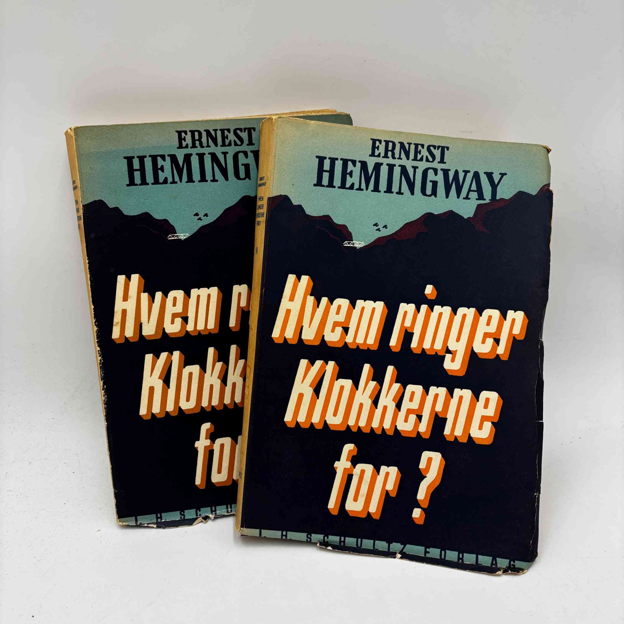 Ernest Hemingway: Hvem ringer klokkerne for? - bind 1-2