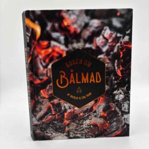 Eva Helbaek Tram og Nicolai Tram: Bogen om bålmad