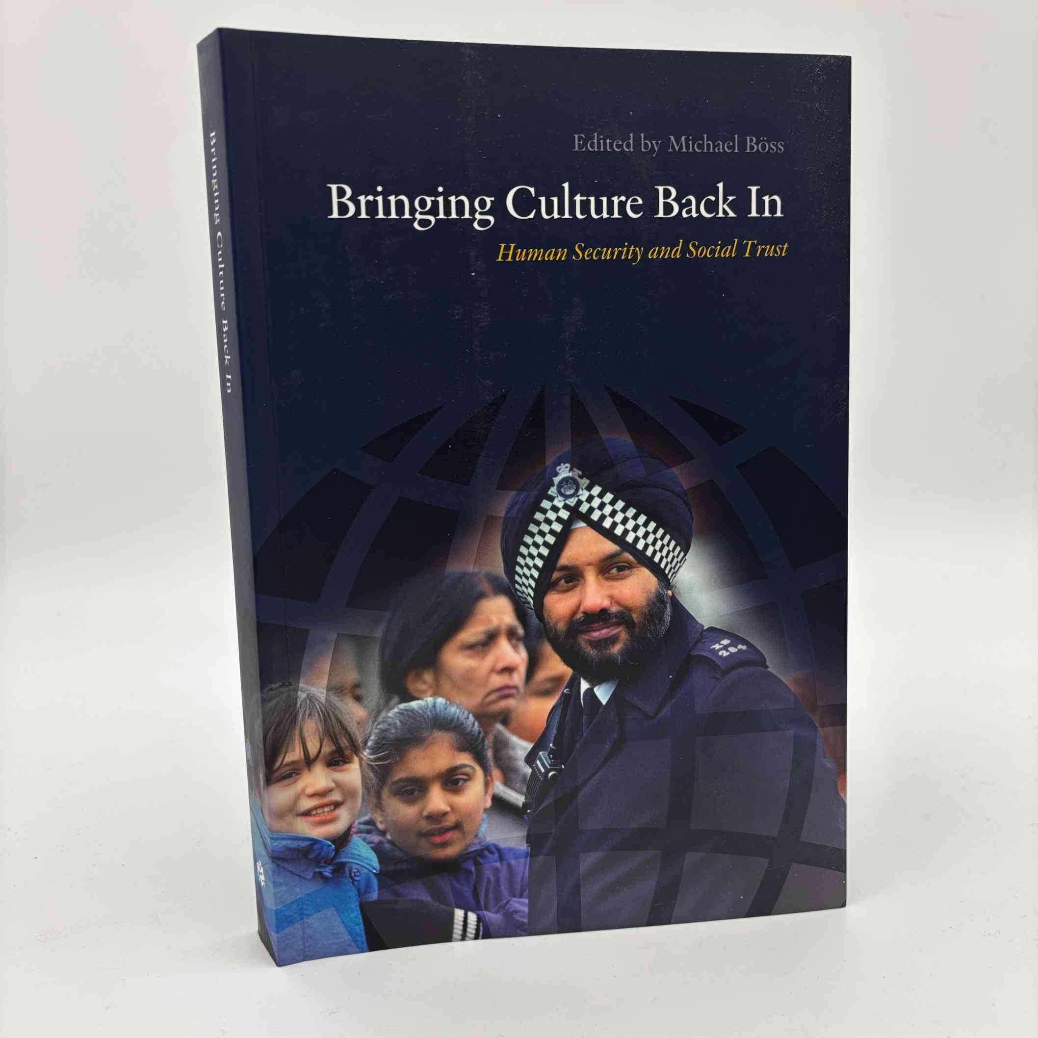 Michael Böss (red.): Bringing Culture Back In - Human Security and Social Trust