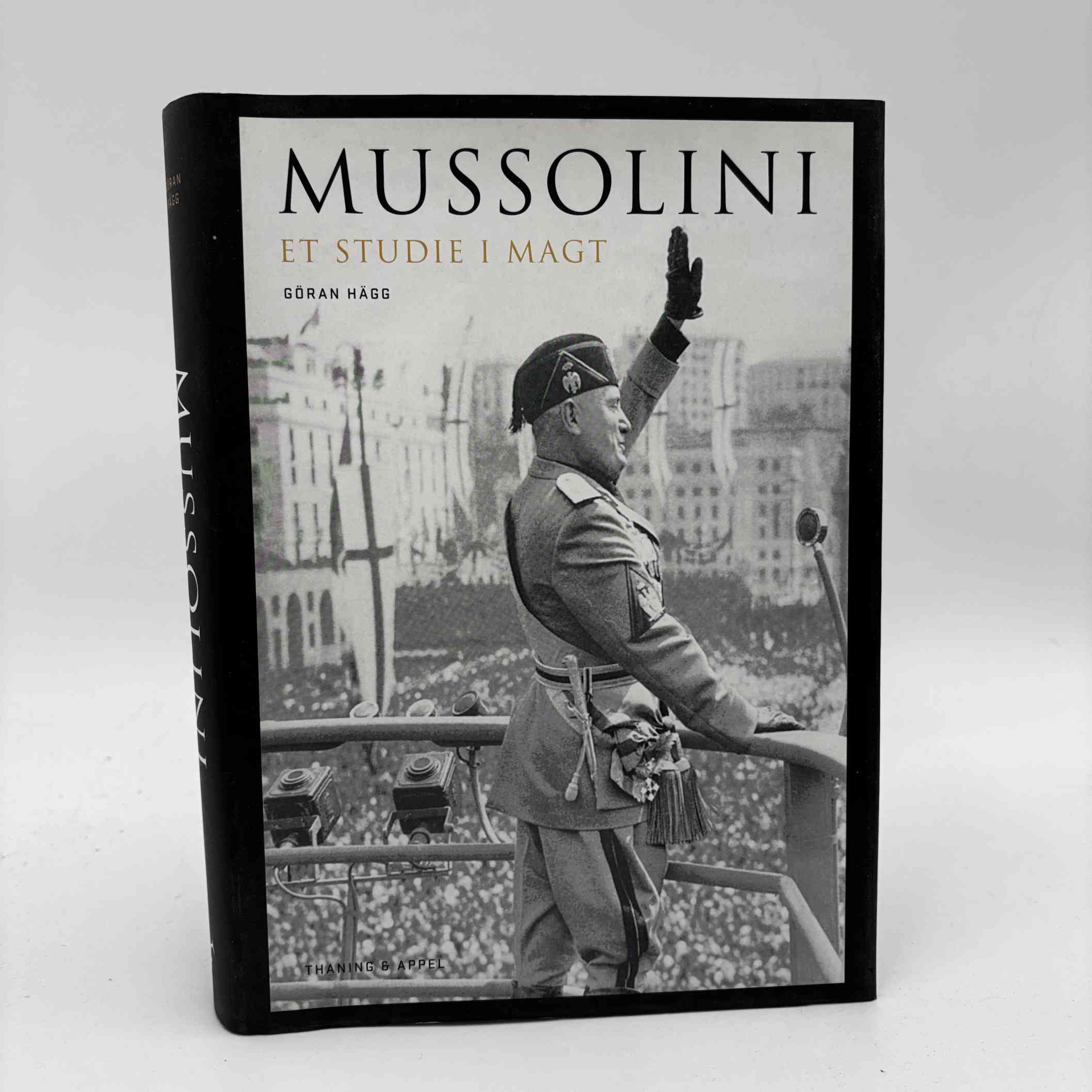 Göran Hägg: Mussolini - et studie i magt