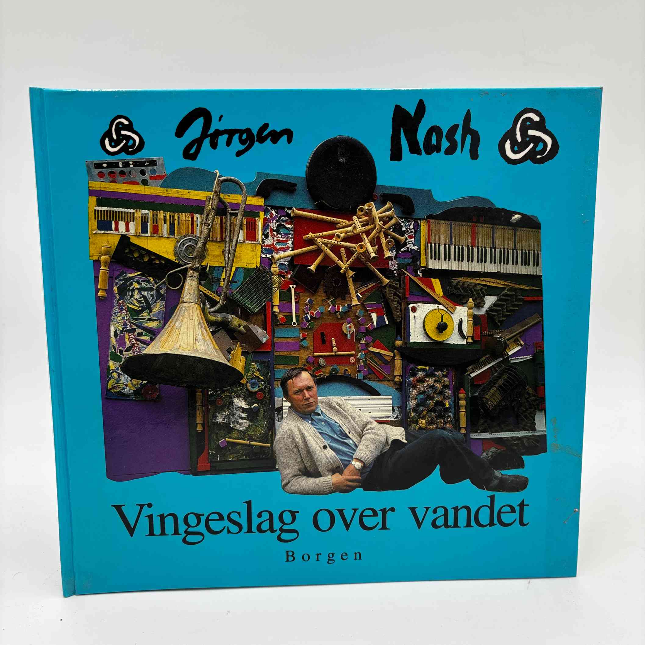 Lis Zwick (red.): Jørgen Nash. Vingeslag over vandet. 50 år i branchen ord og billeder